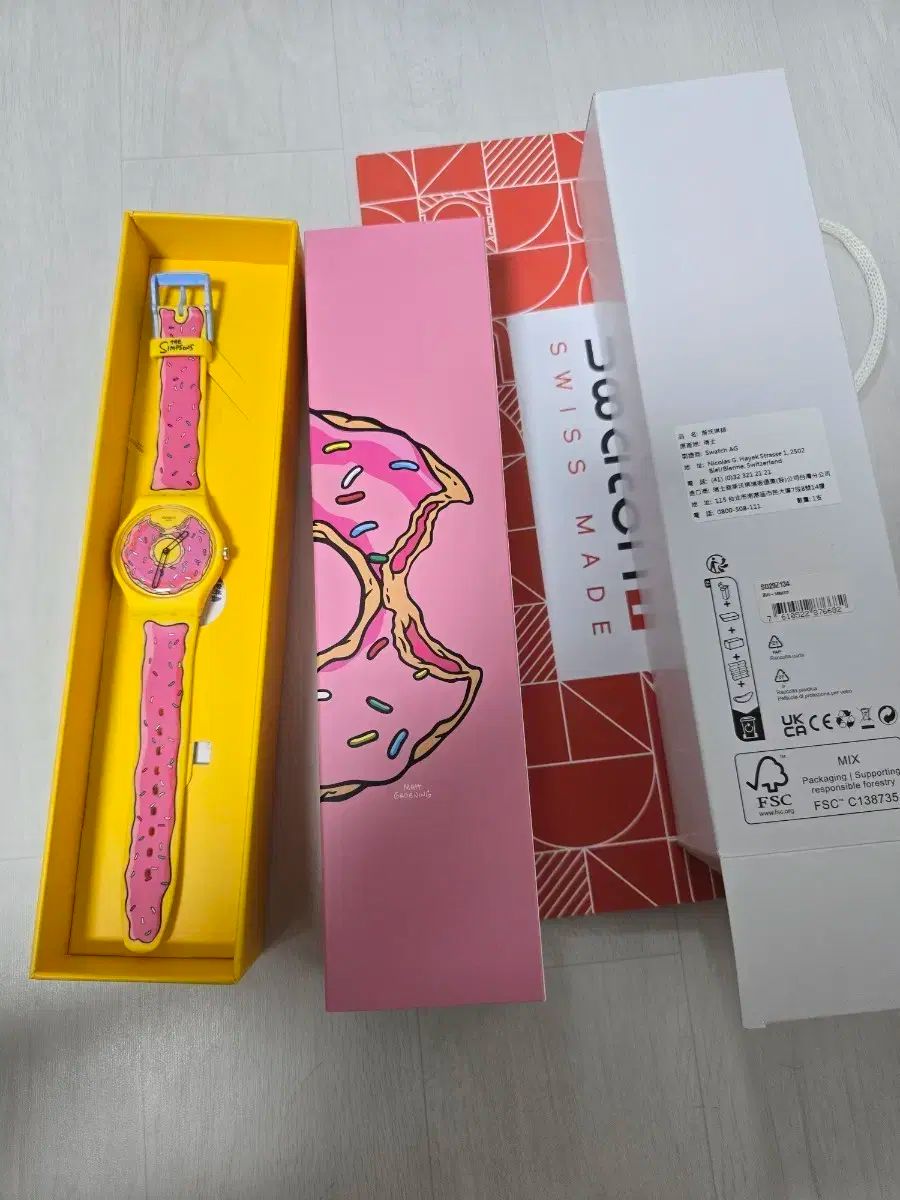 スウォッチXシンプソンズ コラボ ドーナッツ 時計