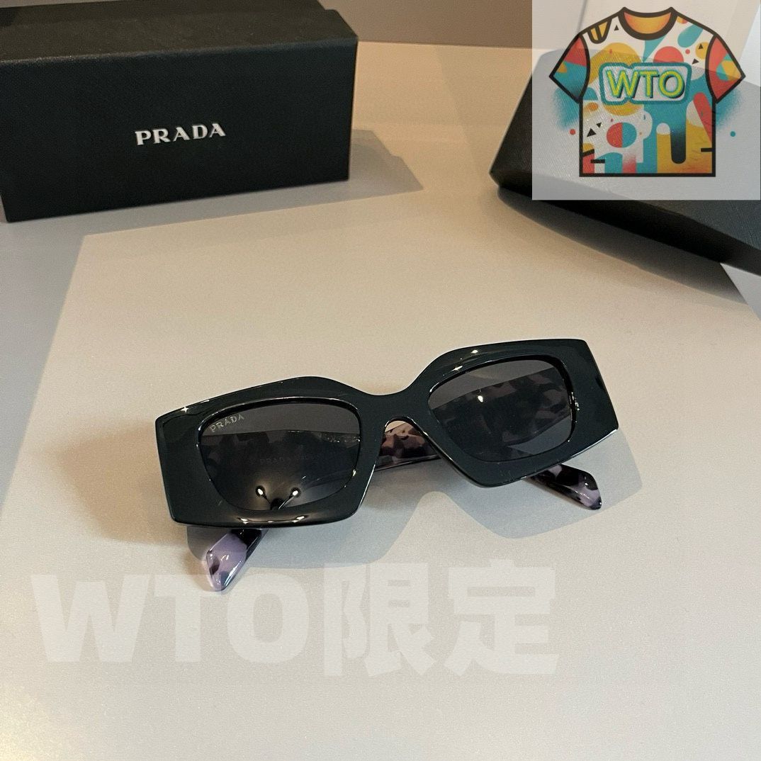 Prada クールなサングラス