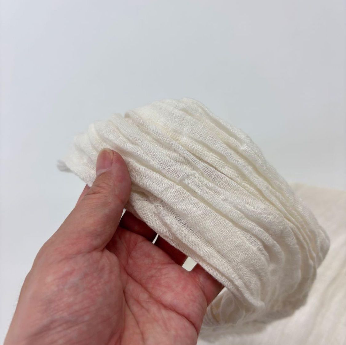 メル　yunahica セットインフリルブラウス アイボリー　試着のみ セットインフリルブラウス | yunahica