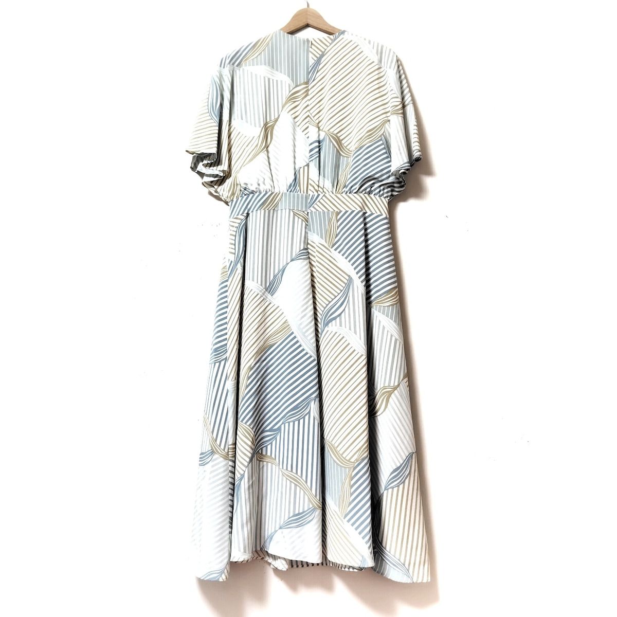 Leilian レリアン ワンピース サイズ9 M レディース - 白×ブルーグレー×マルチ クルーネック 半袖 ロング ストライプ