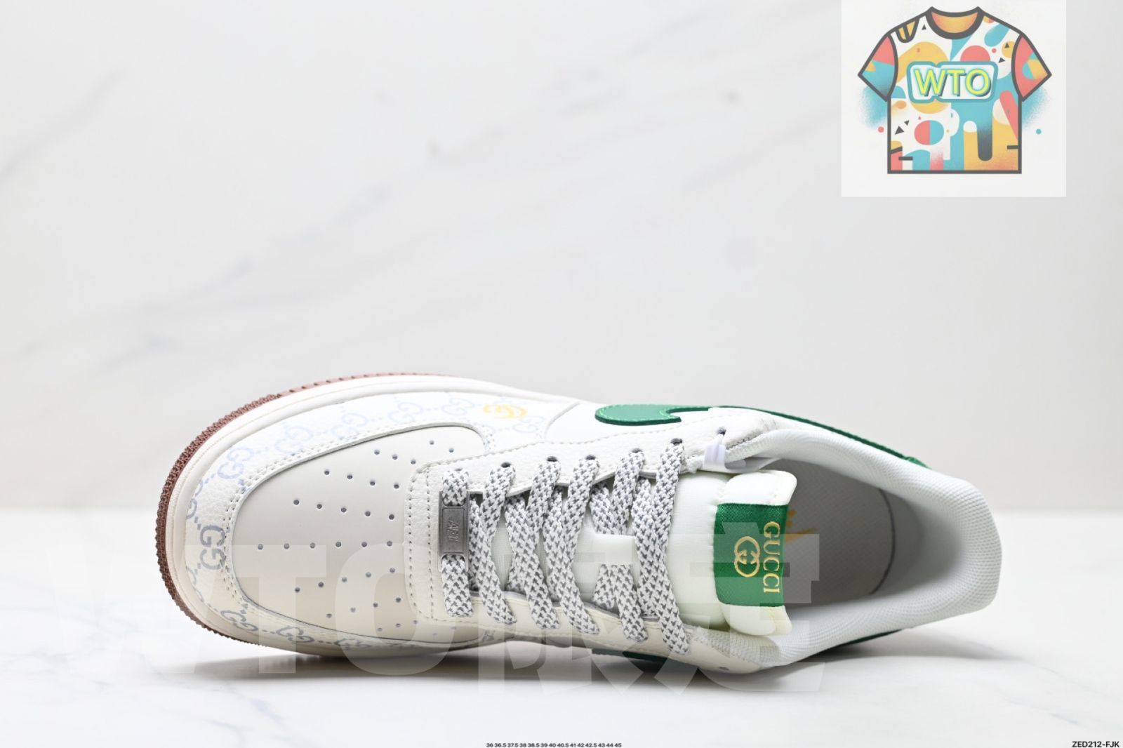 NIKE AIR FORCE 1‘07 LV8. The original last and cardboard are to create the pure low - top Air Force 1 style.-WTO輸入4