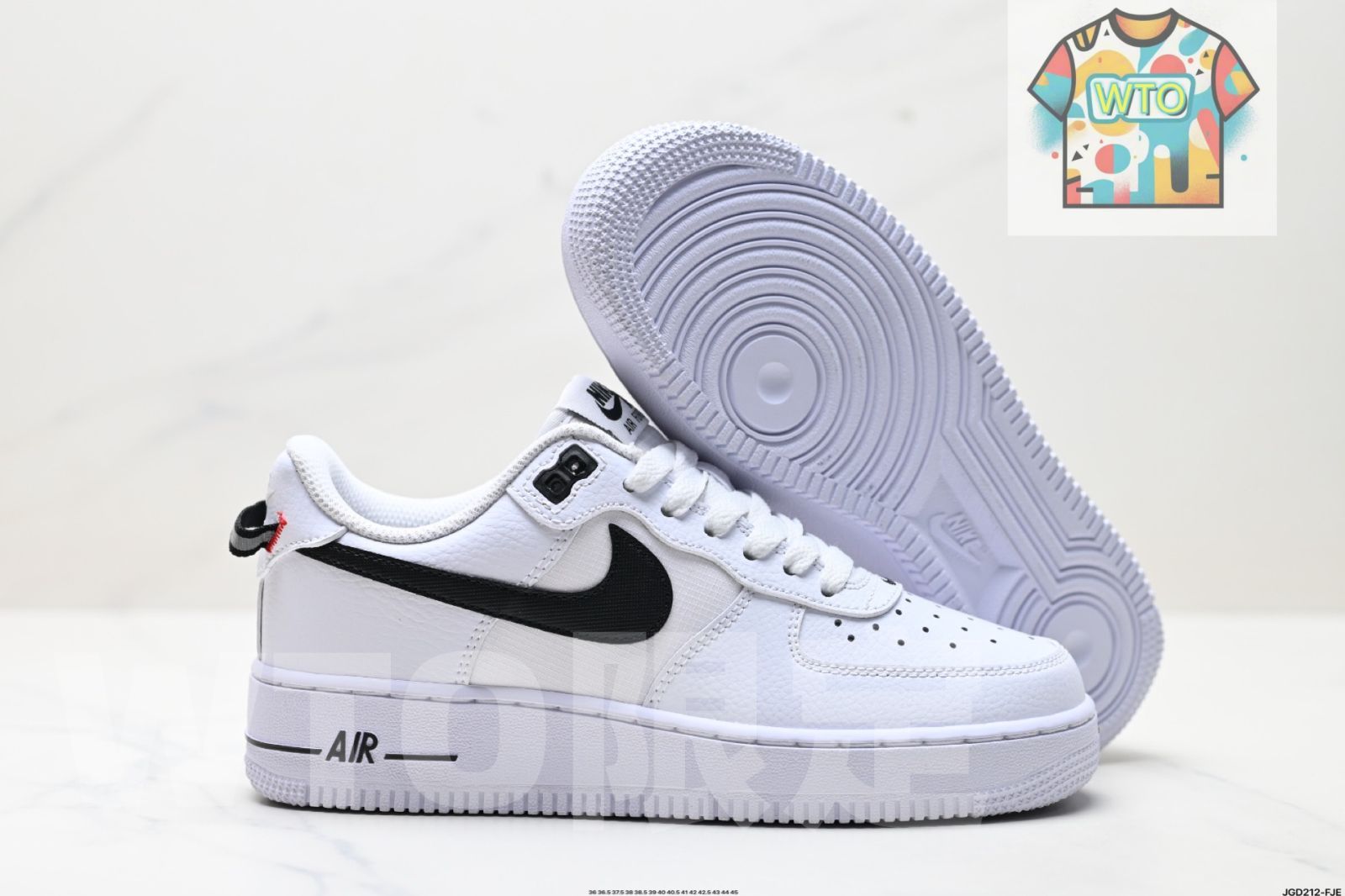  NIKE AIR FORCE 1‘07 LV 8 ナイキ エア フォース オリジナル型紙 ローカル エアフォース フォーム スニーカー 靴