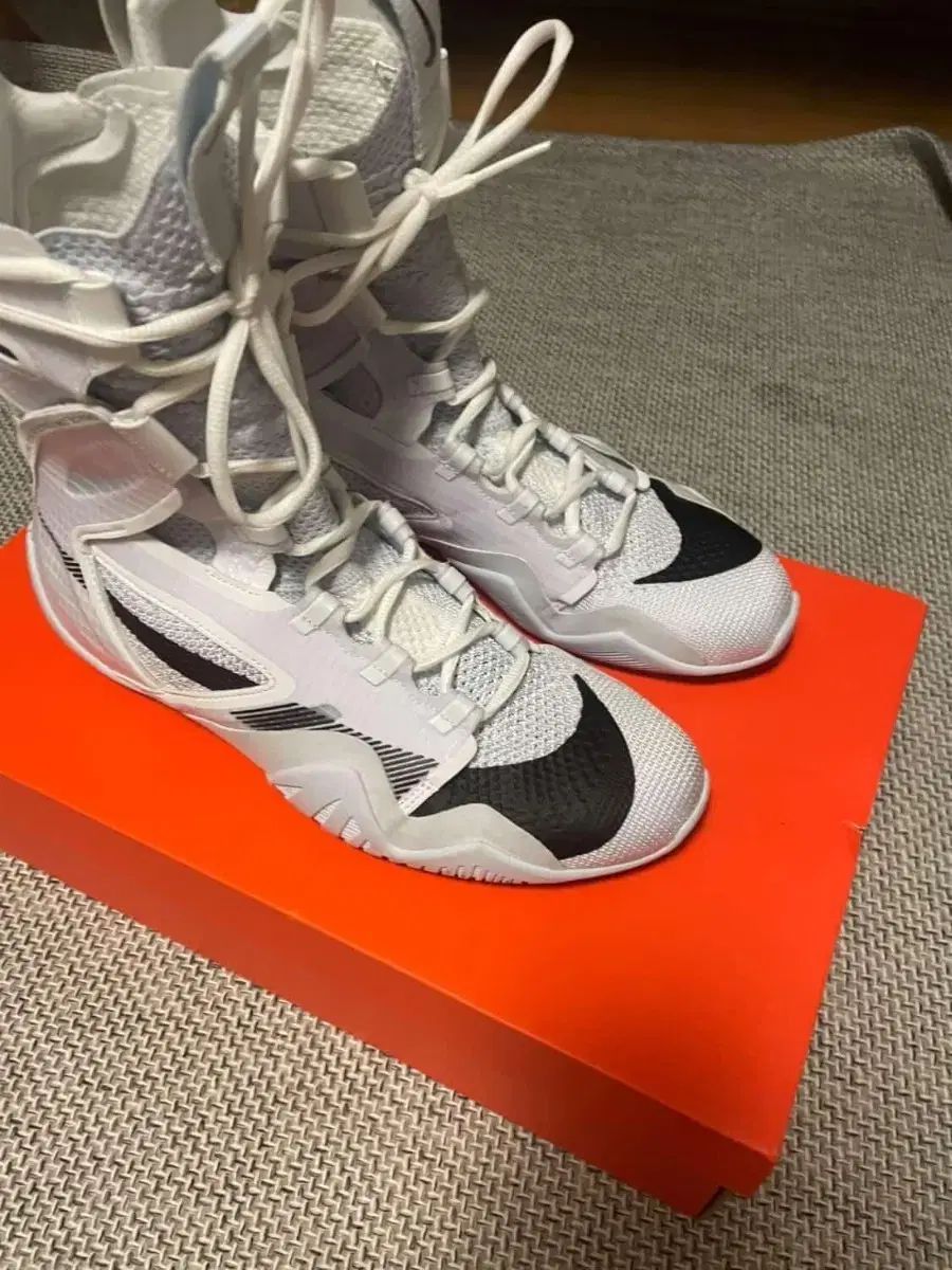 ナイキ ハイパー KO2 ボクシング シューズ 265mm