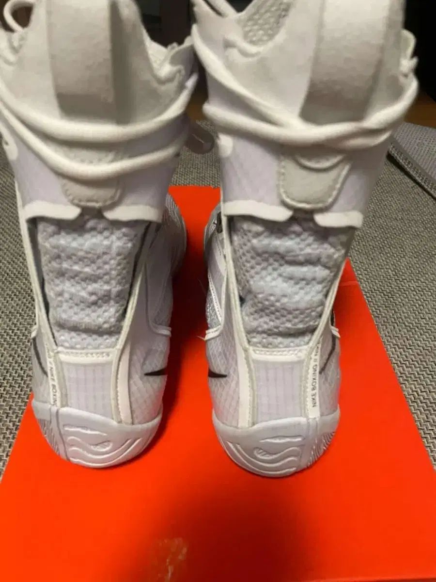 ボクシング シューズ