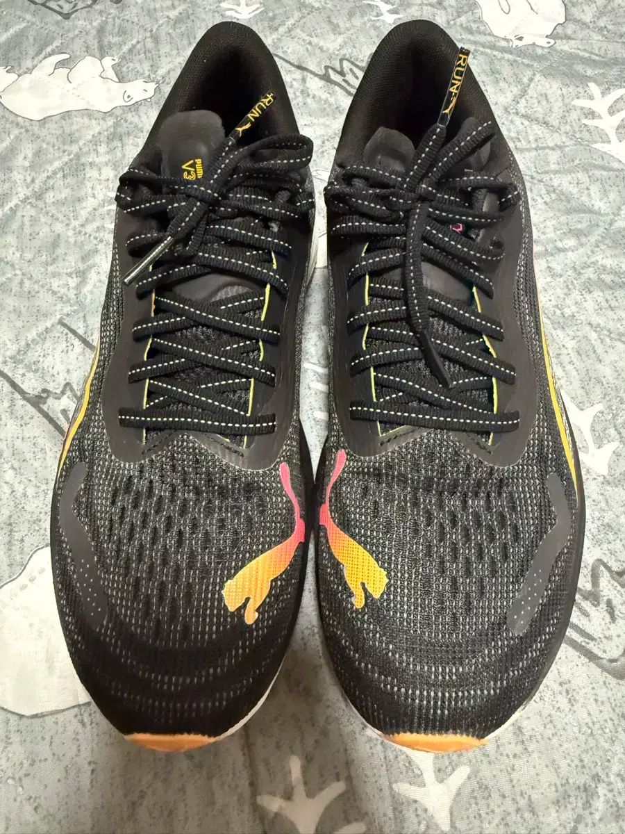 プーマ ベロシティ ニトロ 3 ランニングシューズ 245 mm