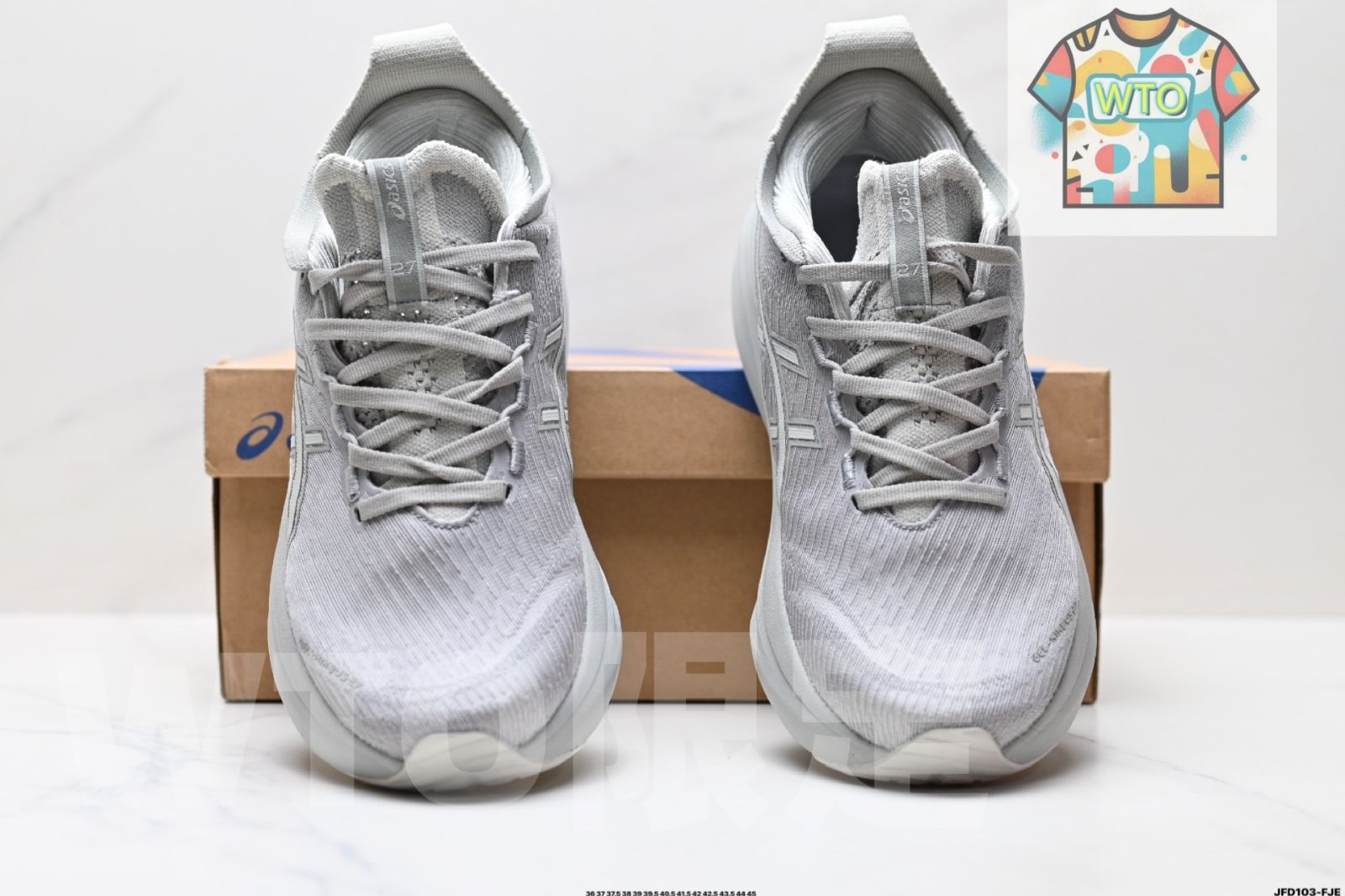 カジュアル ランニングシューズ