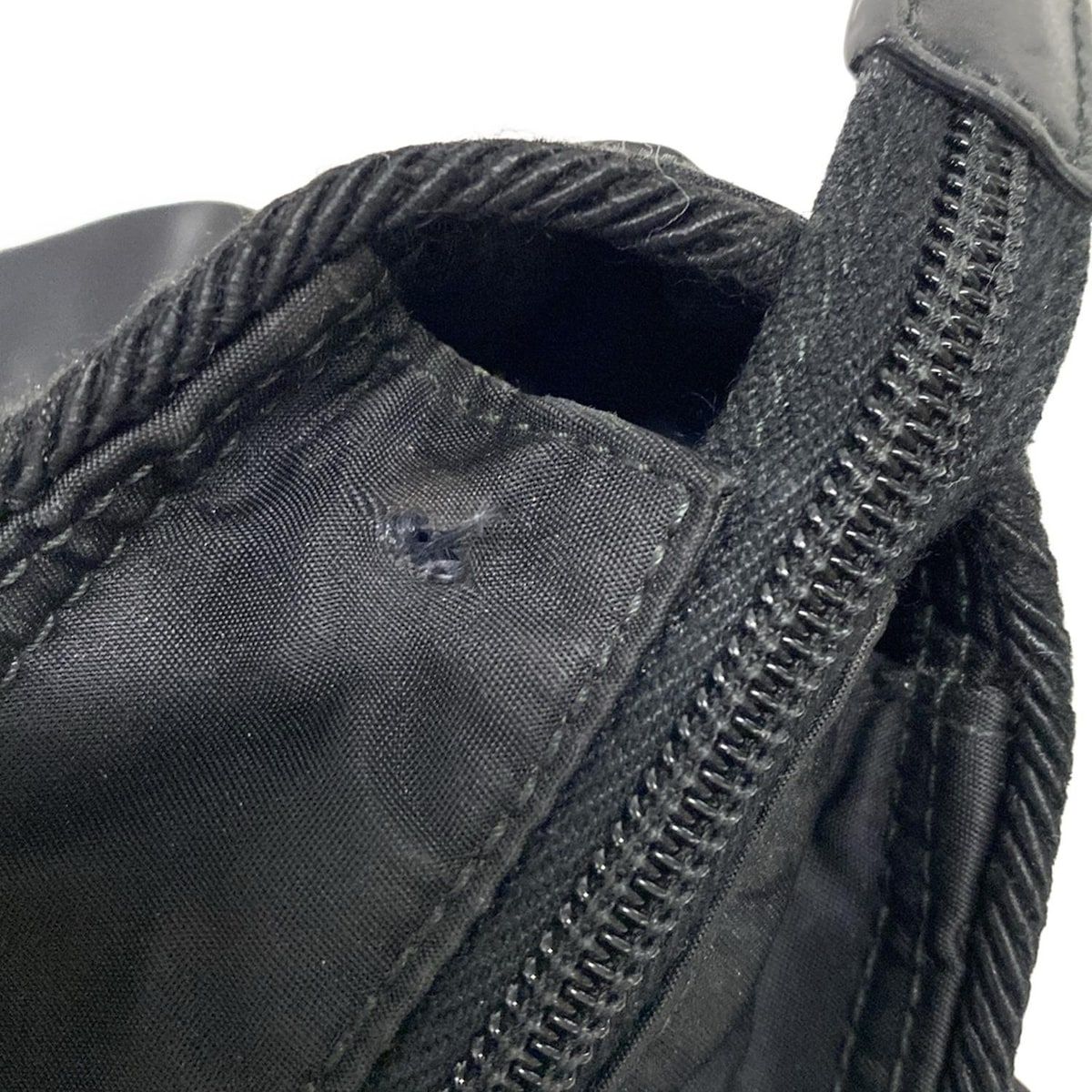 プラダ ハンドバッグ