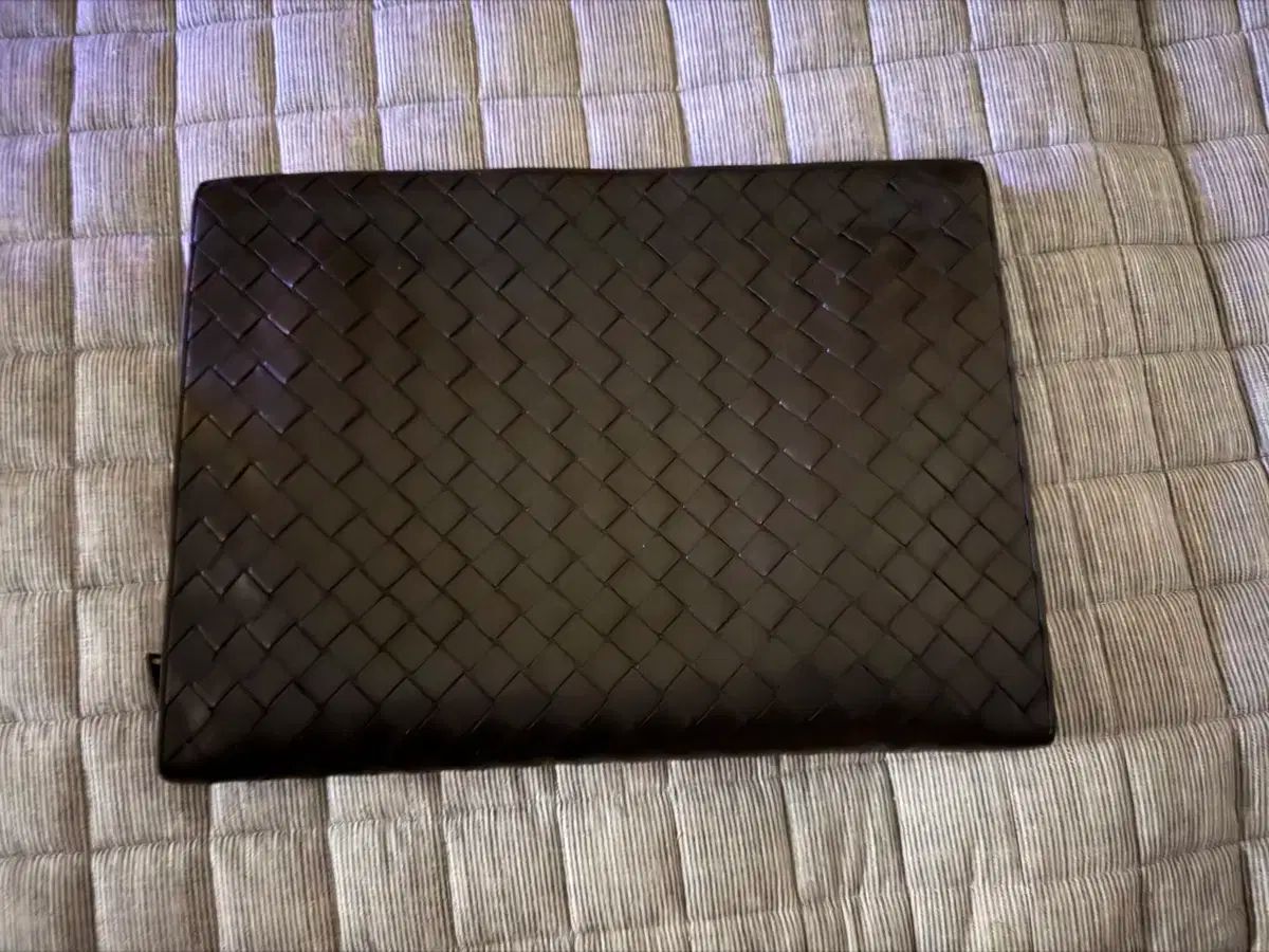 os ボッテガ ヴェネタ large クラッチバッグ