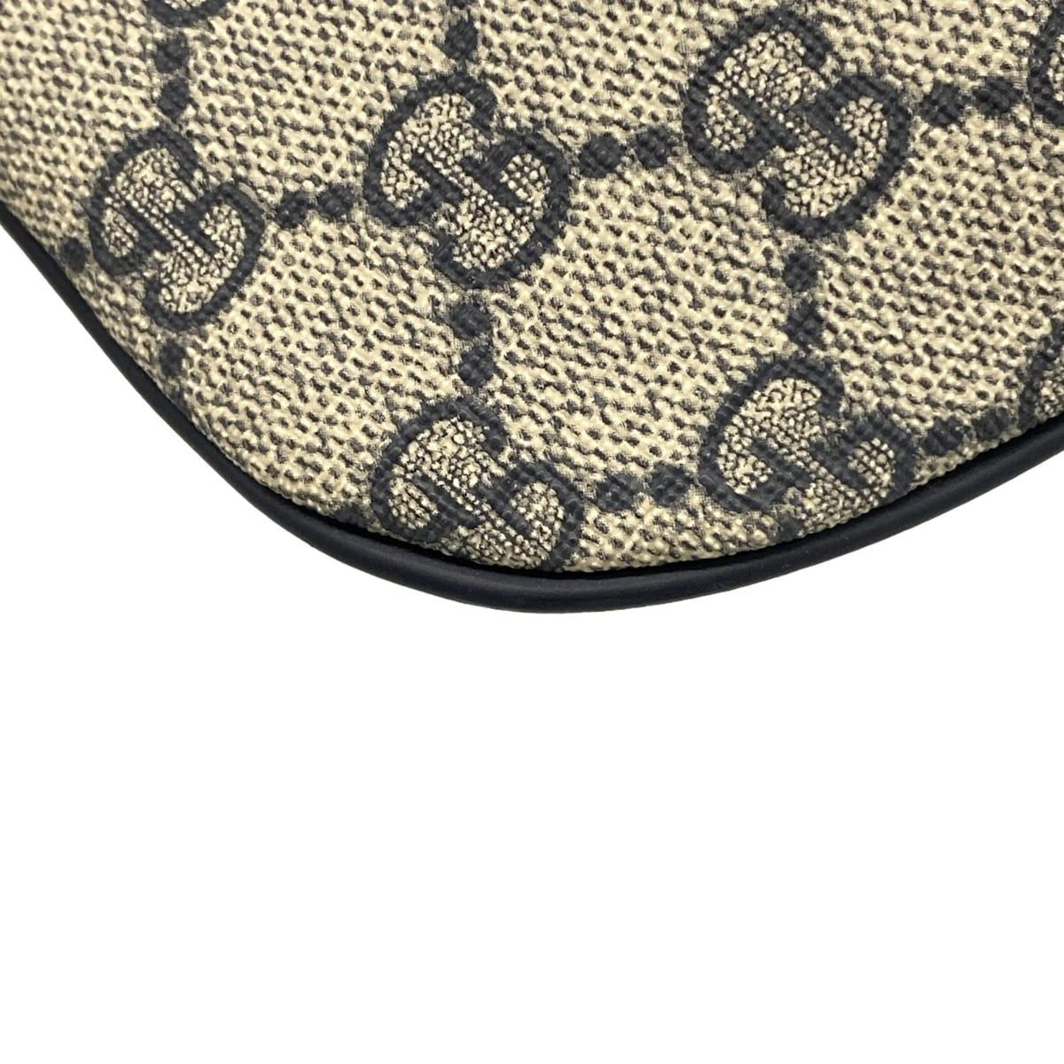 アイボリー×ネイビー