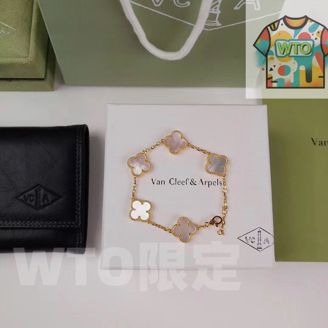 Van Cleef - Arpels アルハンブラ マザーオブパール ペンダントセット ゴールド ヴァン クリーフ アーペル レディースジュエリー｜ ｜