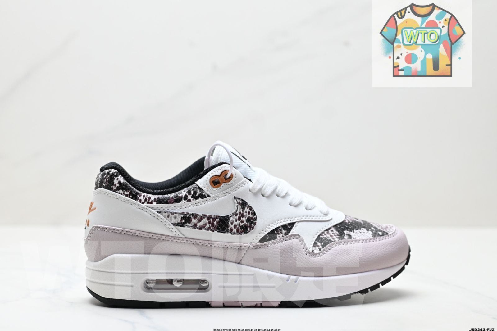 ナイキ Nike Air Max 1 はエアキャップソール搭載で クッション性 耐磨耗性に優れたスポーツシューズ