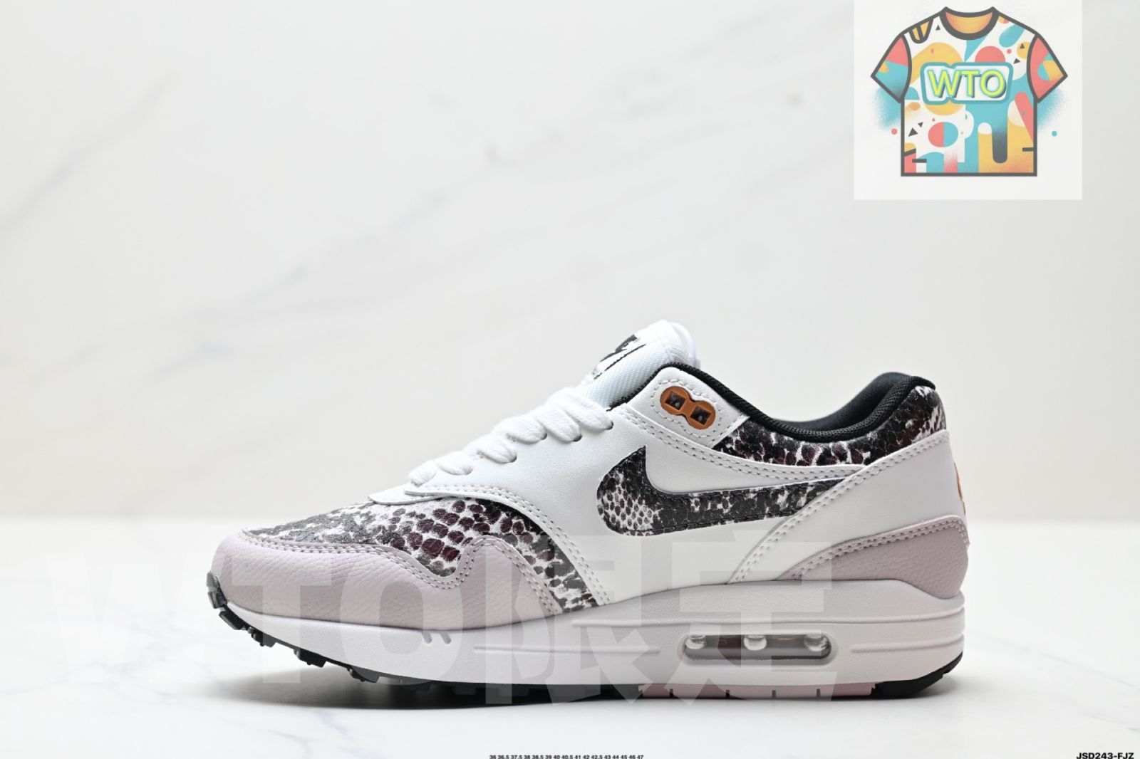 1 はエアキャップソール搭載で