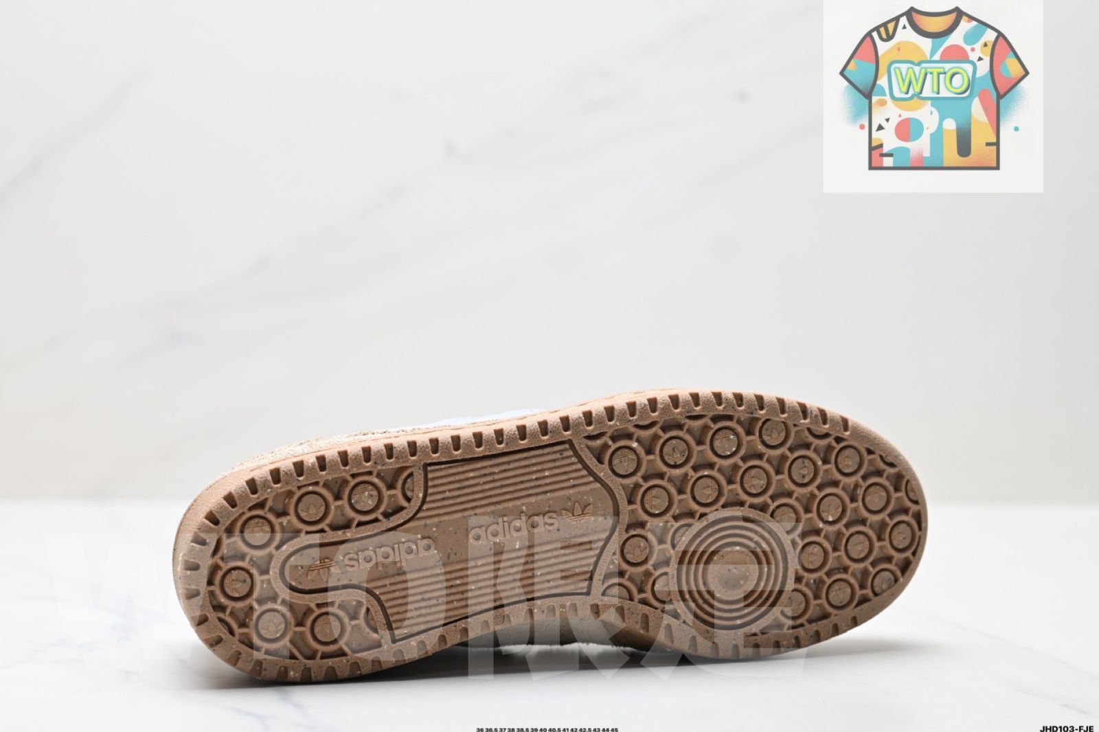 Adidas アディダス