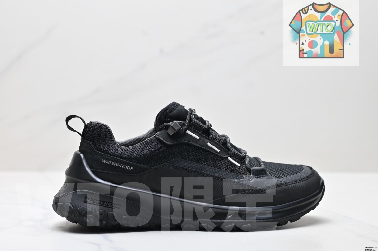 ECCO エッコ エッコ メンズ ハイキングシューズ 滑り止めで耐磨耗性が高く クッション性と弾力性に優れたアウトドア ハイキングシューズ