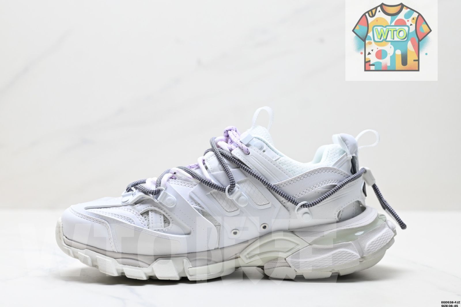 バレンシアガ Balenciaga