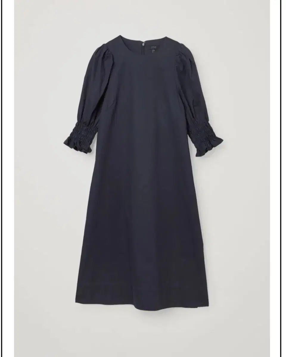 COS コス スモーク パフ ウール ワンピース ネイビー 36