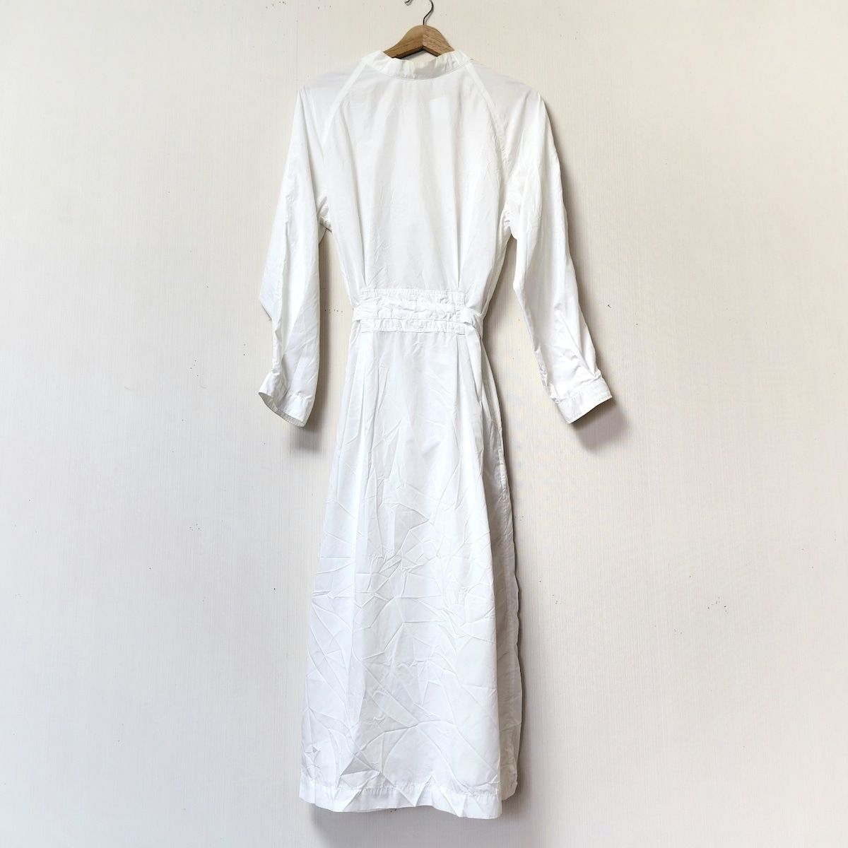 COMMEdesGARCONS COMMEdesGARCONS コムデギャルソンコムデギャルソン ワンピース サイズXS レディース - 白 長袖 ロング
