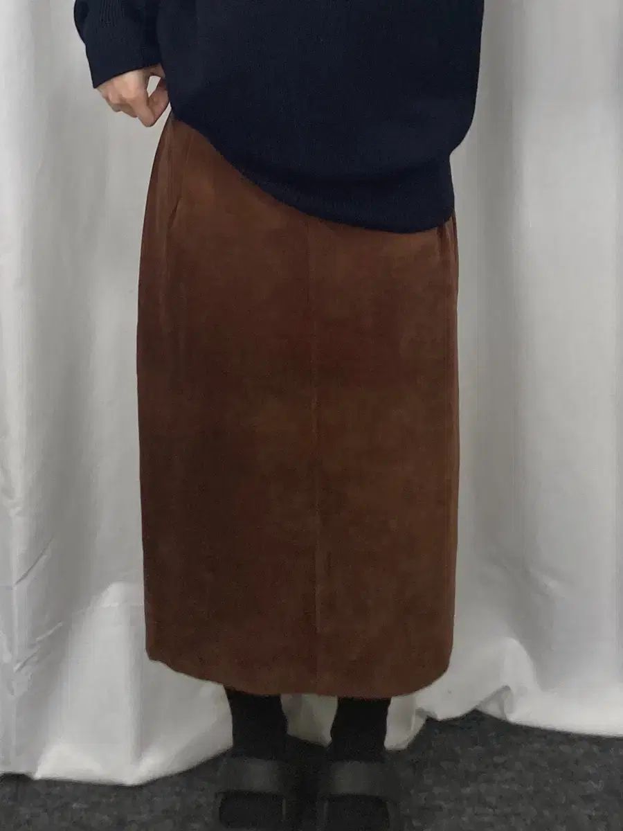 バーバリー ブラウン スウェード ロング丈スカート