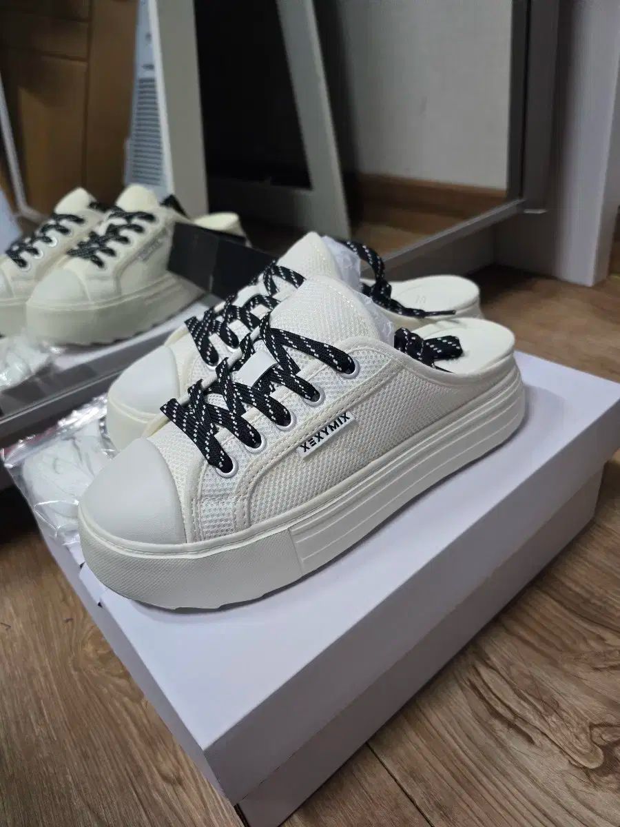 み ゼクシィミックス デイライズ ミュール メッシュ 230 スニーカー スリッパ スポーツ