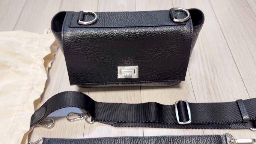  MINITMUTE フェレッティ ミニ ブラック メッセンジャーバッグ ショルダーバッグ