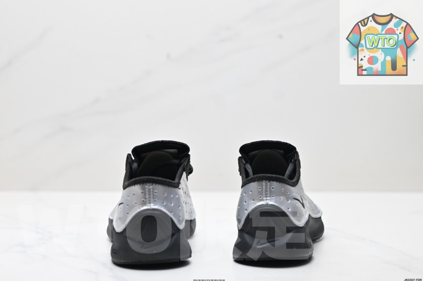 年ニューモデルのクッション付きレトロシルバーランニングシューズ-WTO輸入-CZX