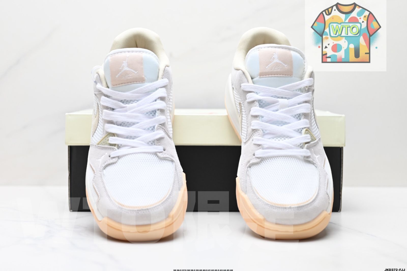 ナイキの快 でシンプルでユニバーサルな磨耗に強いロートップのレジャーシューズ