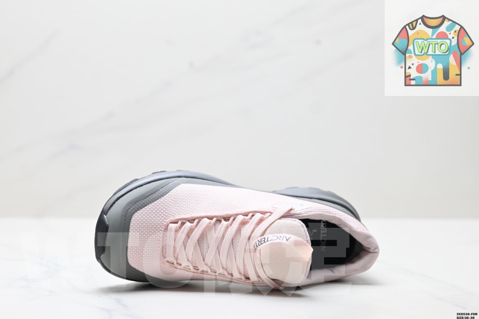 アークテリックス Arcteryx NORVAN LD 防水対応ローカットアウトドアハイキングブーツ-WTO輸入-YGL 62