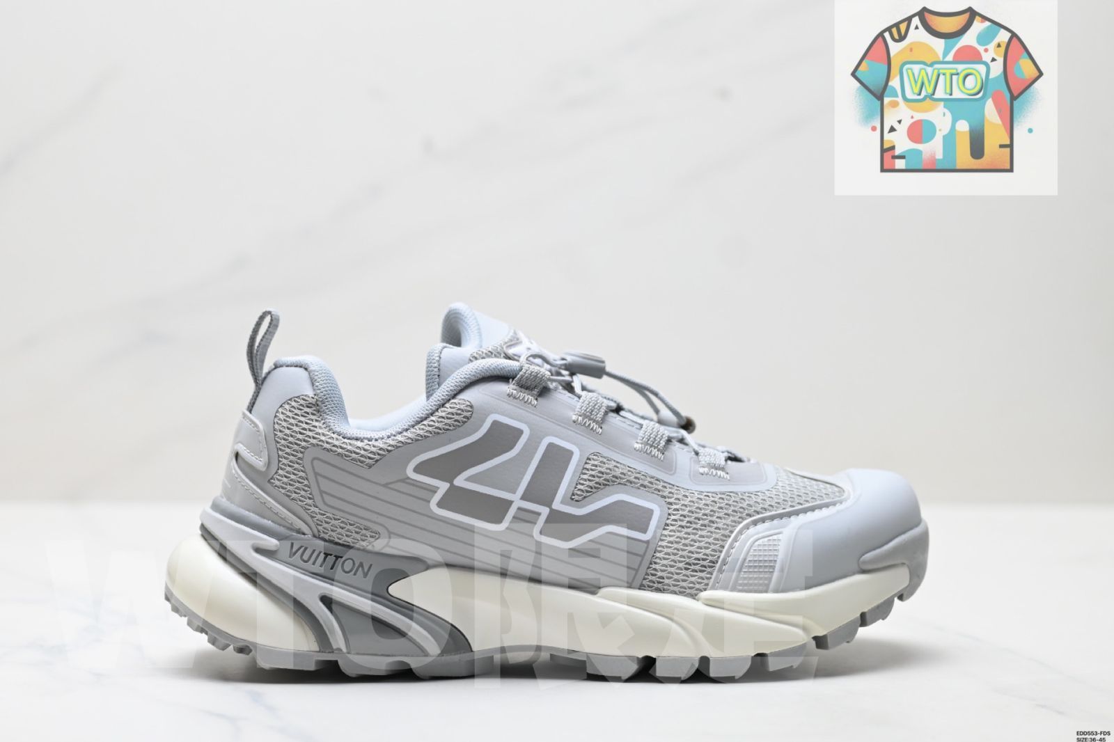 Louis Vuitton ルイ ヴィトン Runner Tatic シリーズ レース式厚底 ロートップ アウトドア登山シューズ