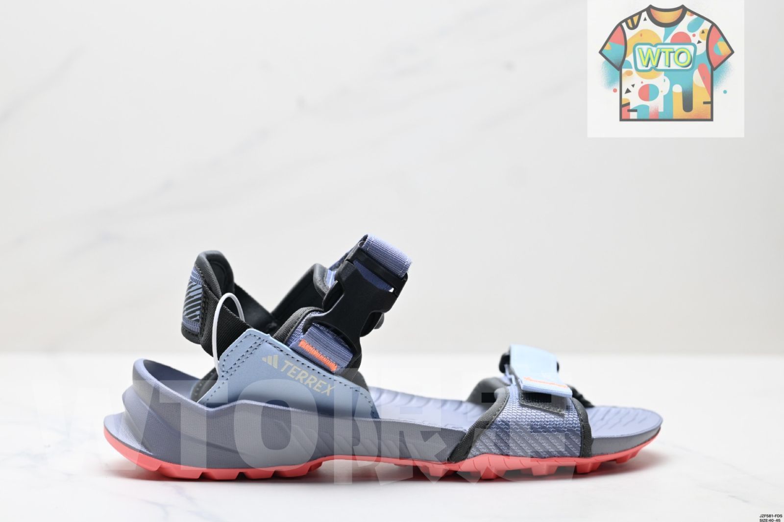 Adidas アディダス 男女兼用 アウトドアハイキング 滑り止め 耐磨耗 スポーツレジャーサンダル ビーチシューズ