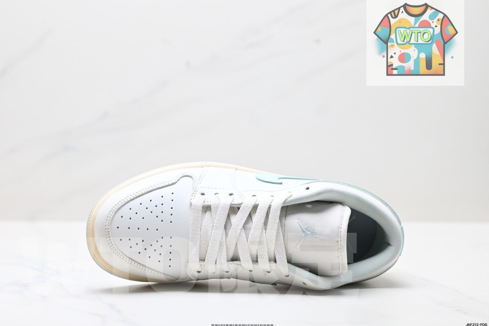 Nike Air Jordan 1 Low ナイキ エア ジョーダン ロー AJ のロートップレジャースケートシューズ