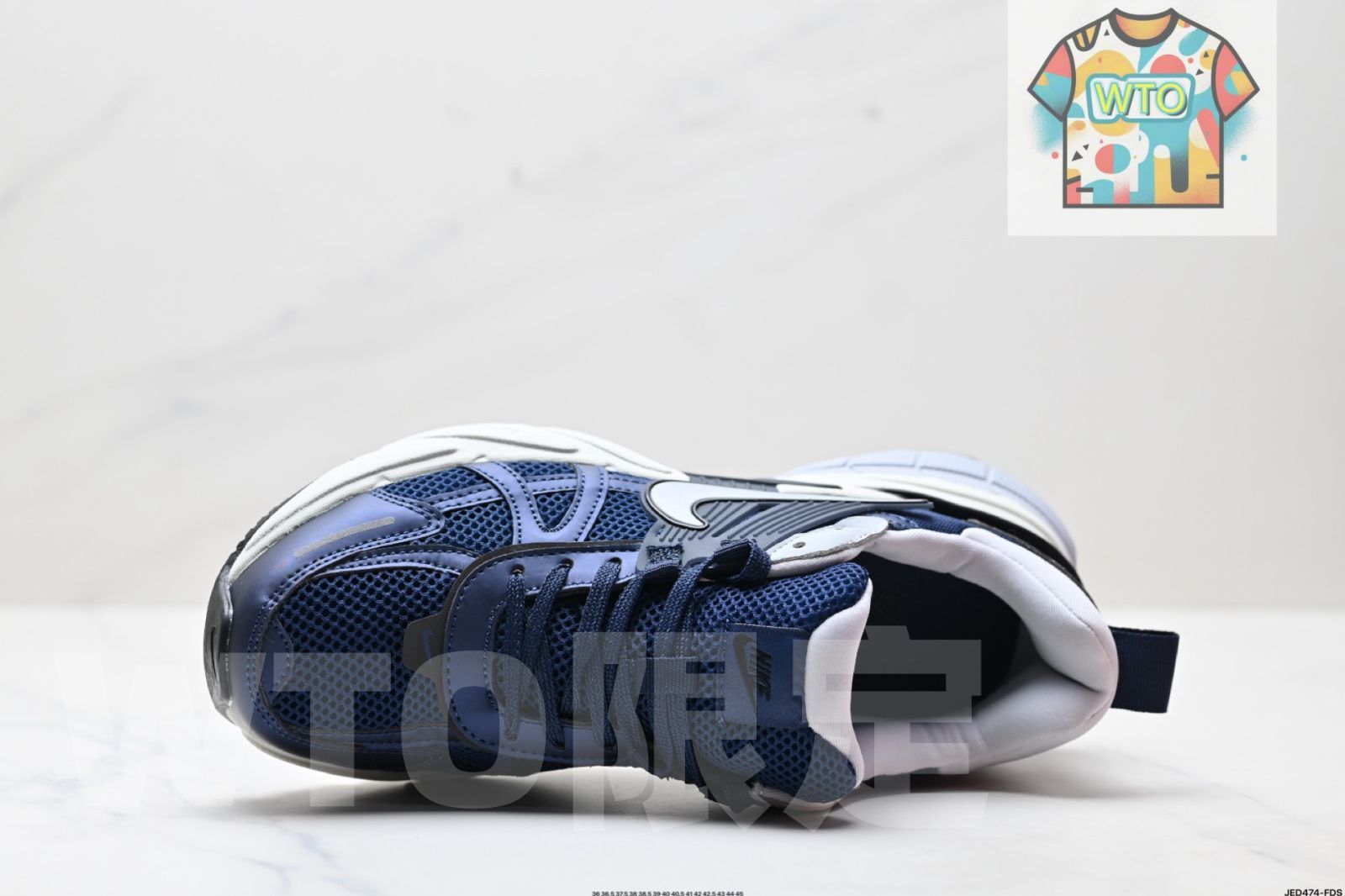 Nike ナイキ V 2 K RUN ランニングシューズ レトロスタイル メッシュ通気性アスレチックシューズ