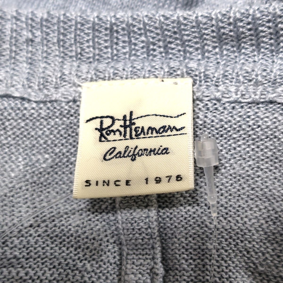 ライトブルー 長袖