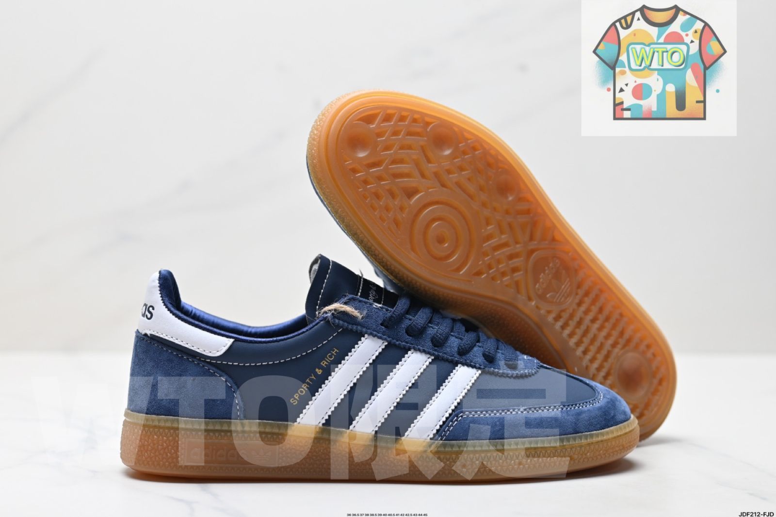 レトロなカジュアルなスケートシューズ