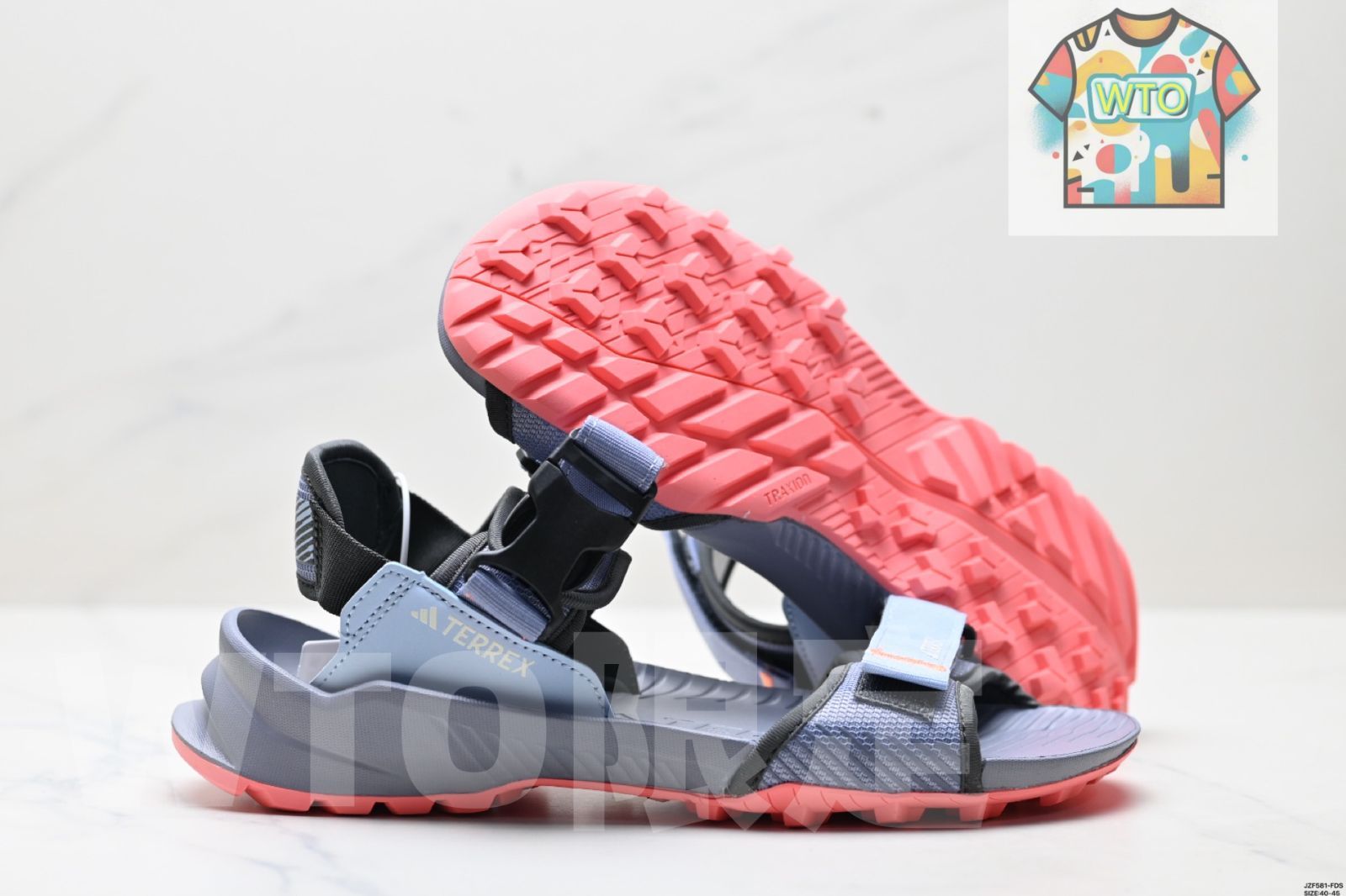  Adidas アディダス 男女兼用 アウトドアハイキング 滑り止め 耐磨耗 スポーツレジャーサンダル ビーチシューズ スニーカー 靴