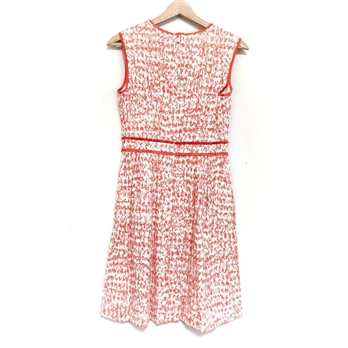 23区 ニジュウサンク ワンピース サイズ32 XS レディース - オレンジ×白 ノースリーブ ロング