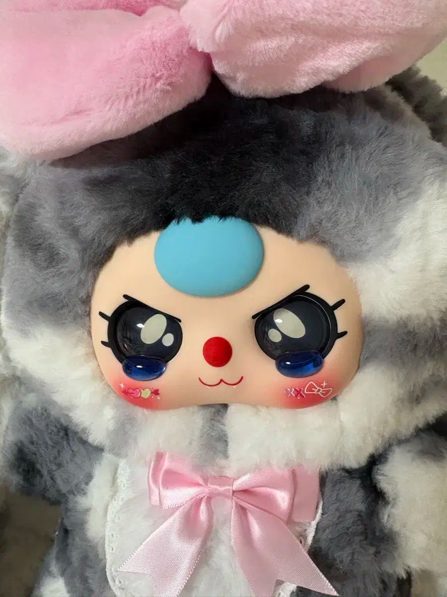 ベイビー 쓰리 シークレット 涙の目