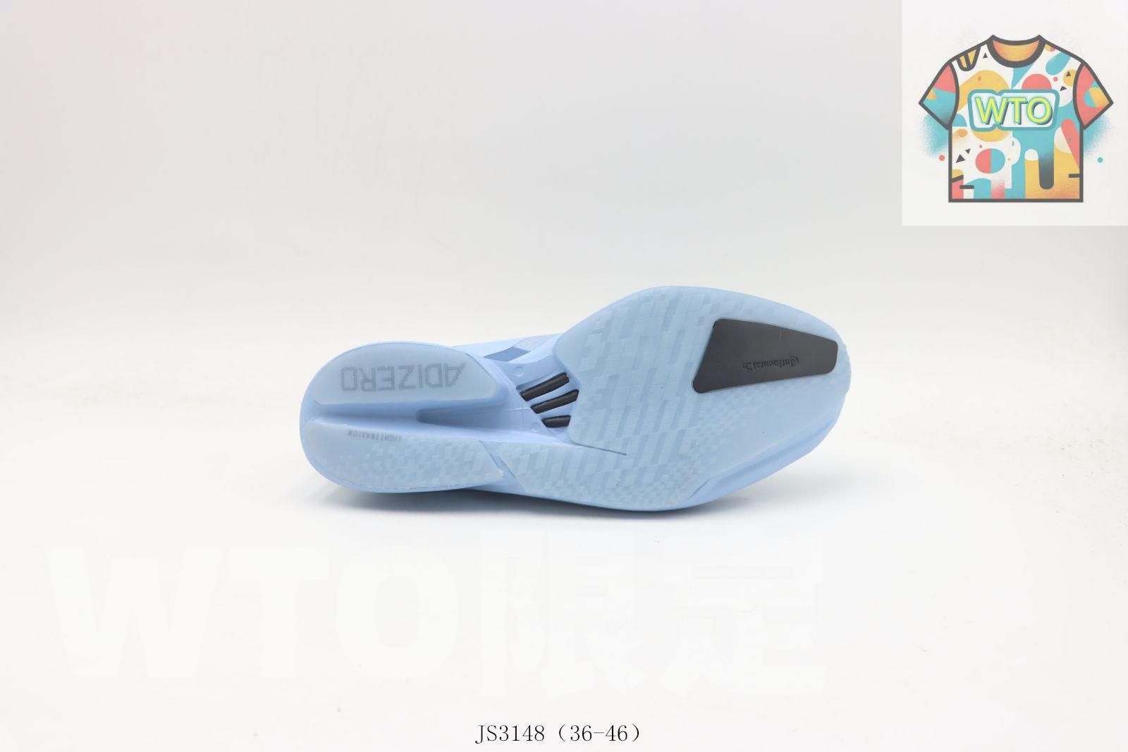 アディダスランニングシューズ