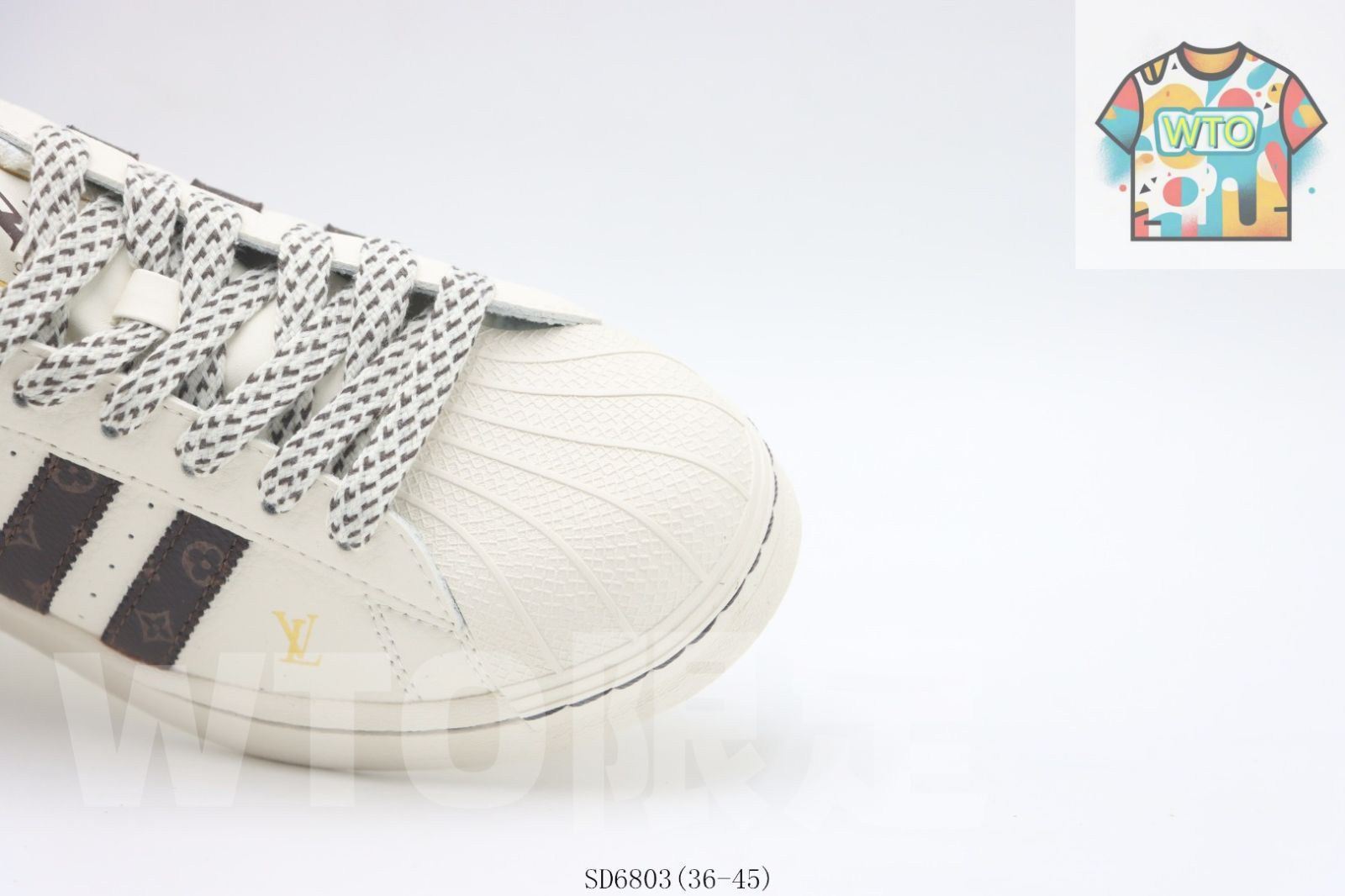  WTO通販 Adidas アディダス クローバーシェルトゥースケートシューズ ホワイトブラウンルSD 680-WTO輸入-IRB 74 スニーカー 靴