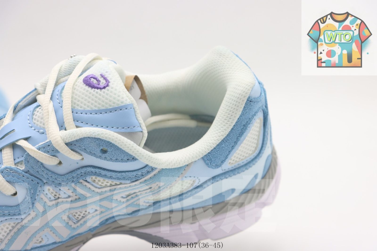 ランニングシューズ ブルー