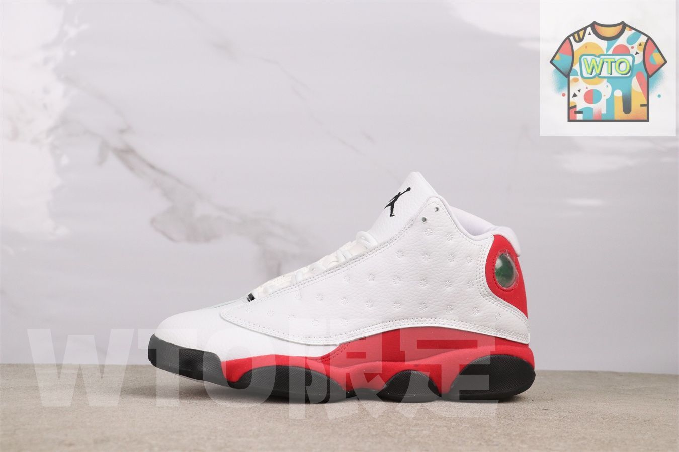 今日 Jordan エアジョーダン aj 13 414571-122 白赤