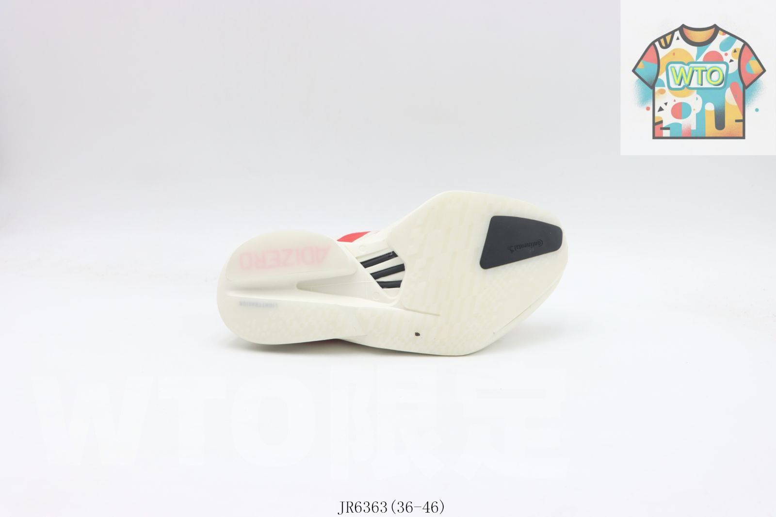 アディダス ランニングシューズ