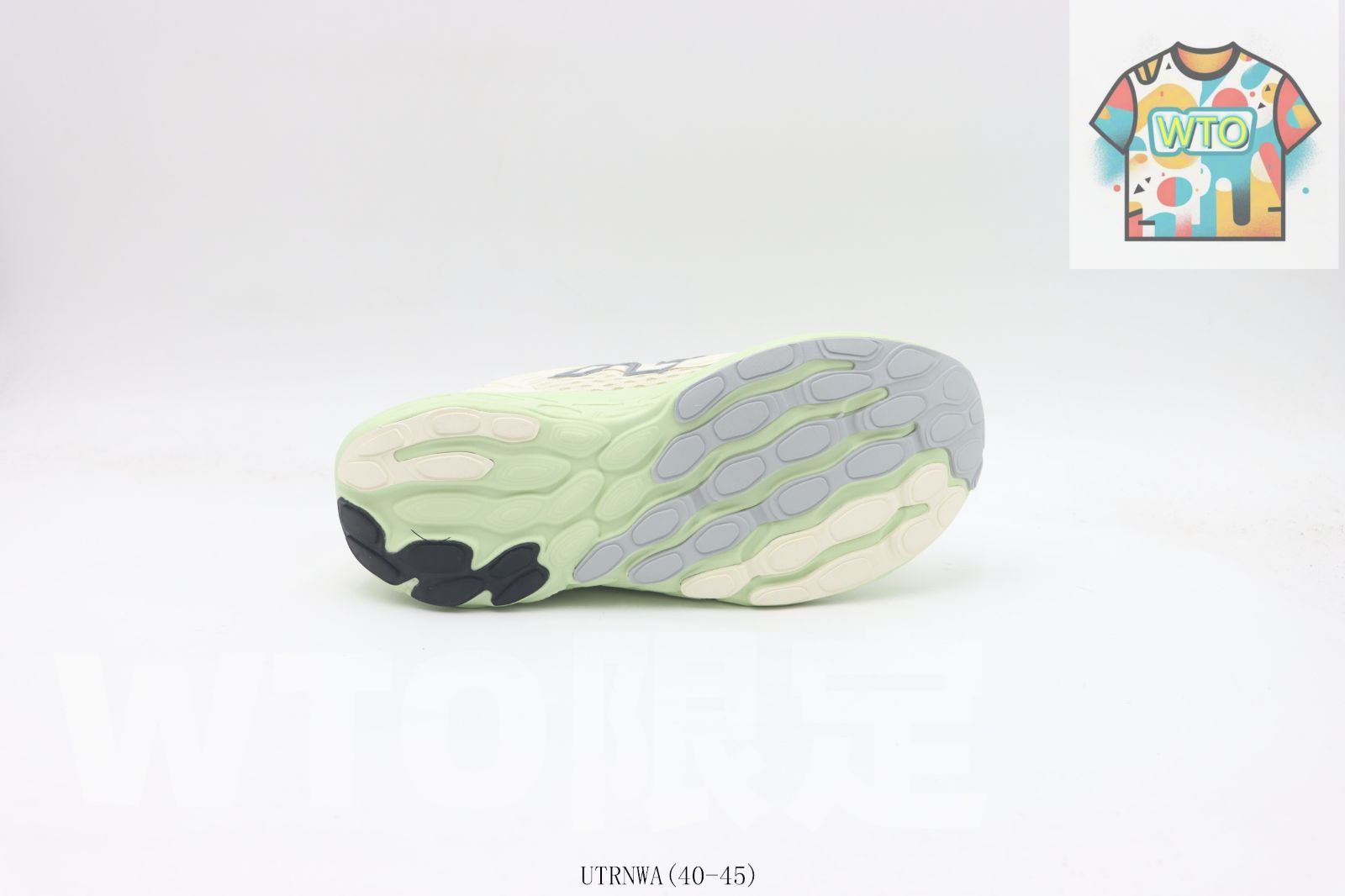 NB ランニングシューズ