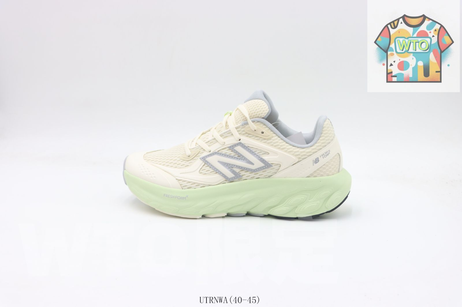 今日 New Balance ニューバランス NB ランニングシューズ ブラック UTRNWF