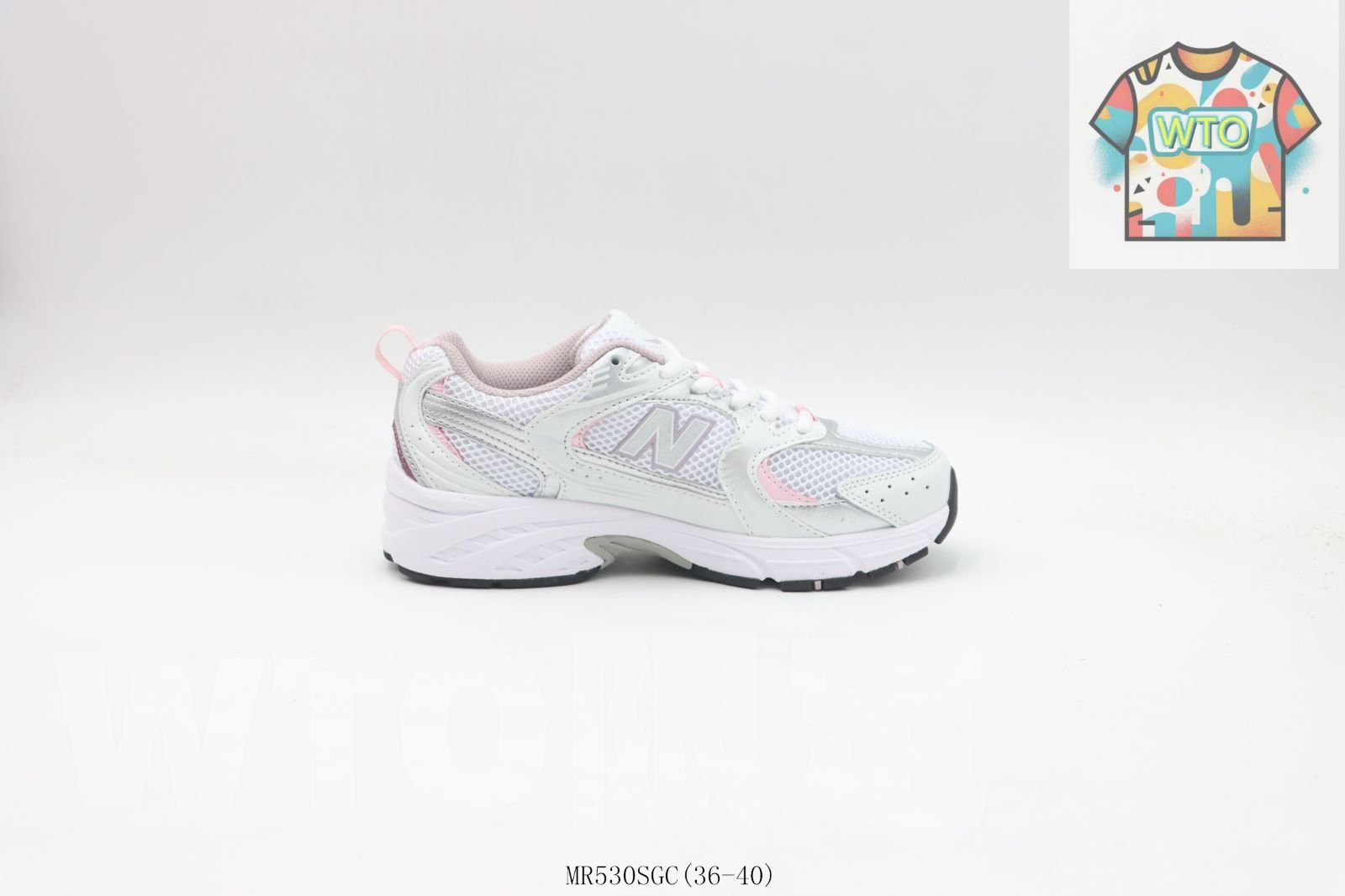 今日 New Balance ニューバランス ピンクホワイト MR530SGC