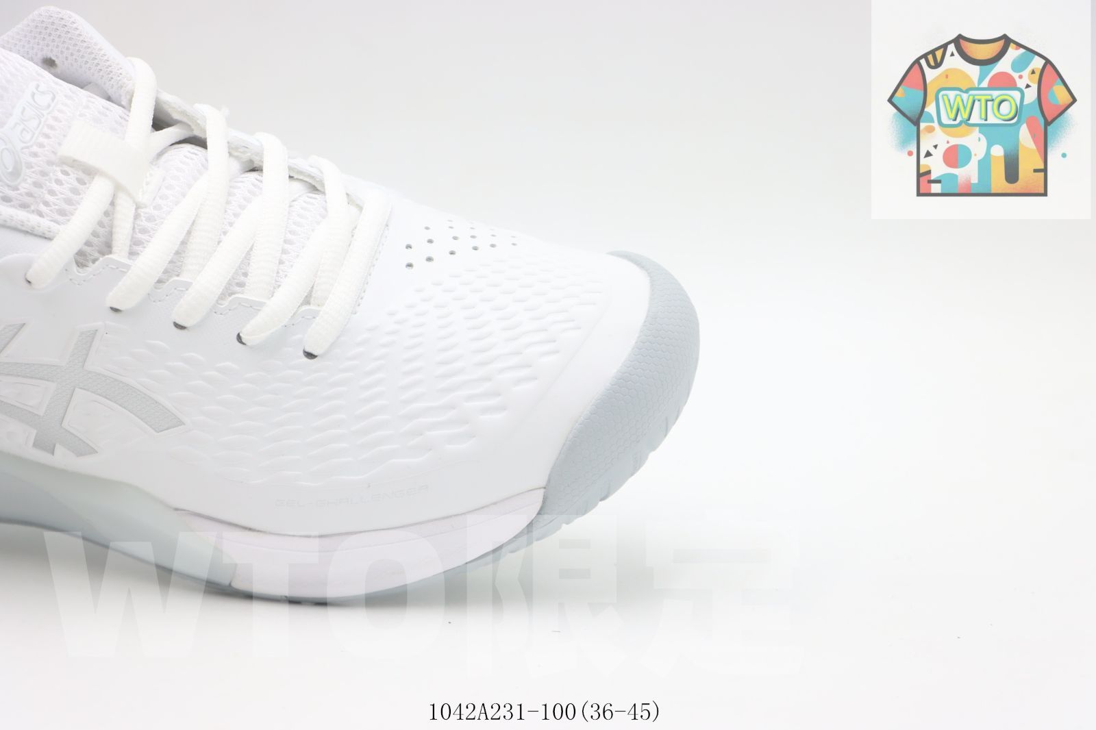 クローバーロートップスケートシューズ ホワイトブルー