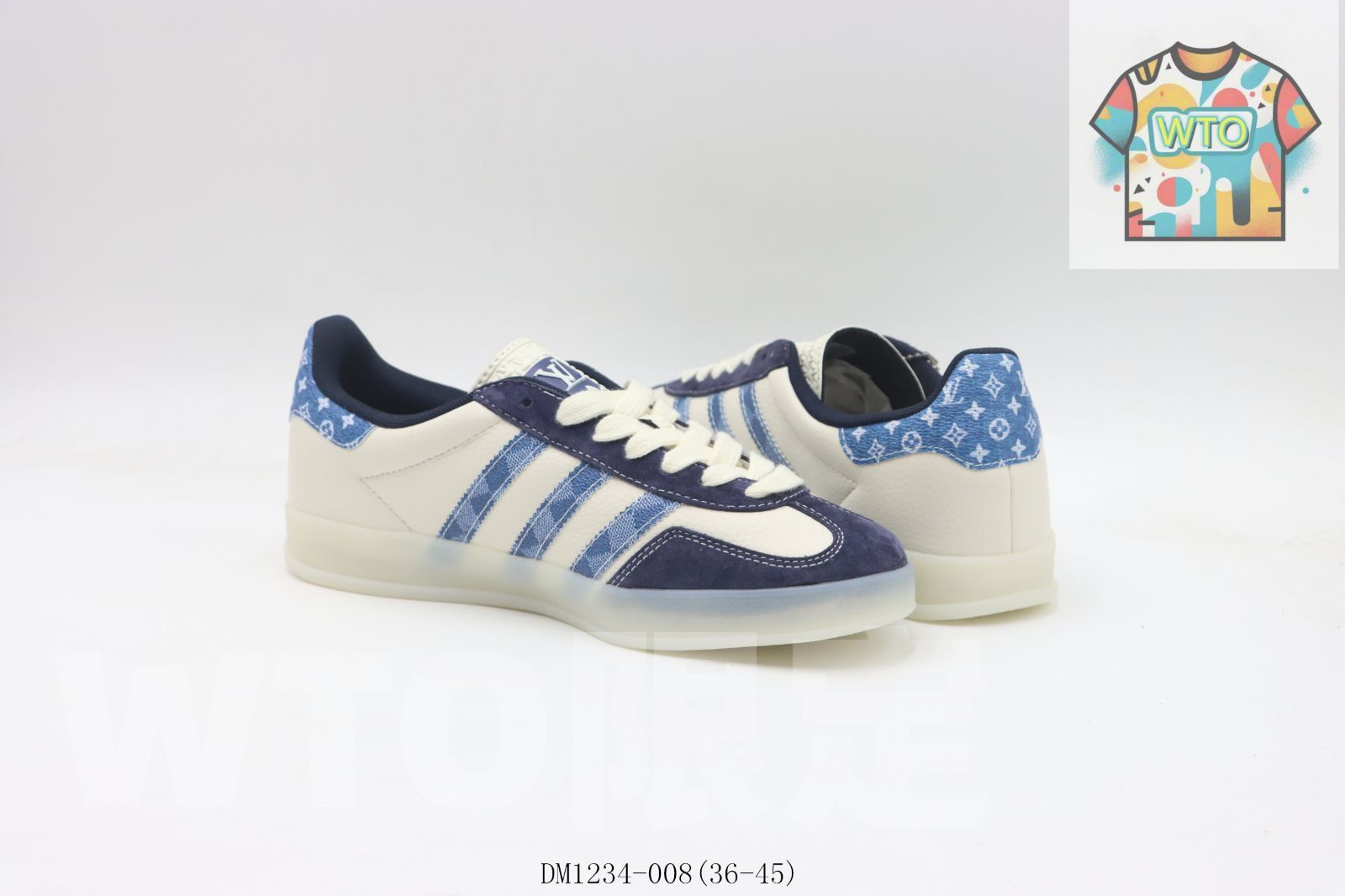 クローバーロートップスケートシューズ ホワイトブルー