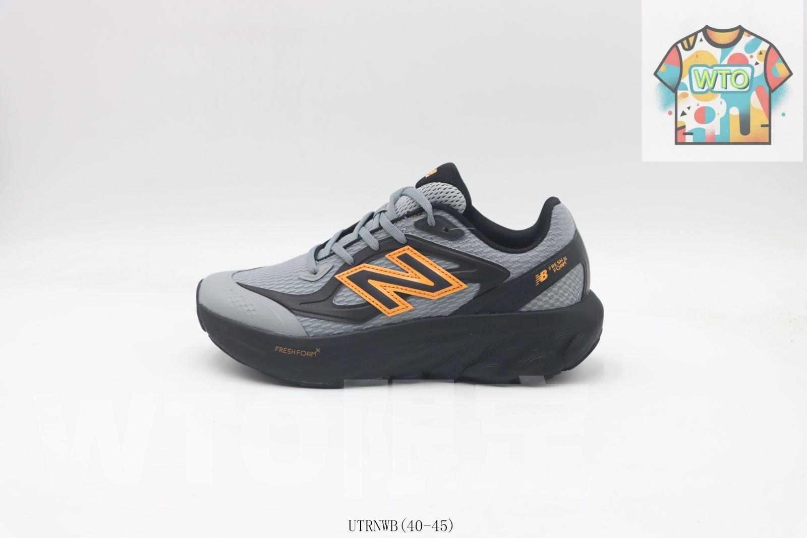 今日 New Balance ニューバランス ブラックグレーオレンジ UTRNWB