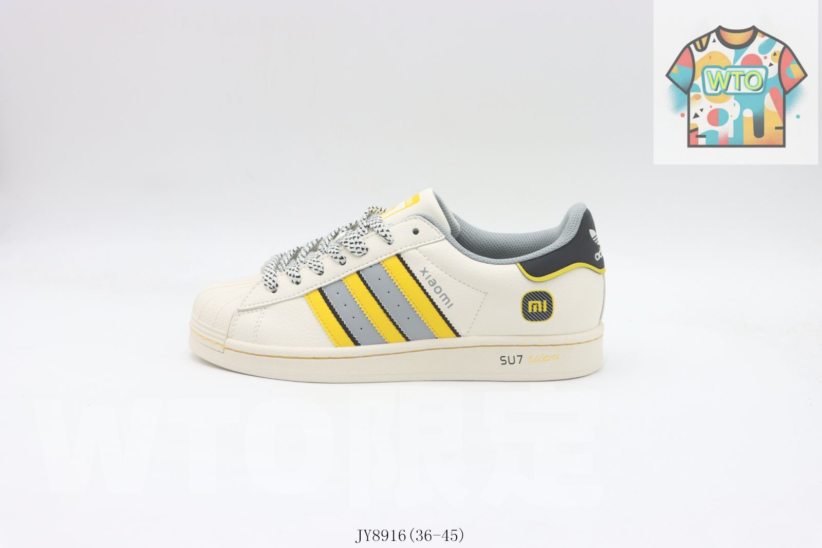 今日 Adidas アディダス スモールマイ JY8916