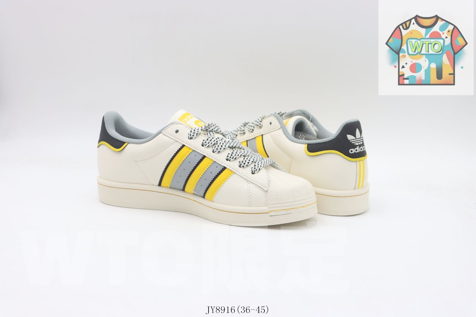 Adidas アディダス