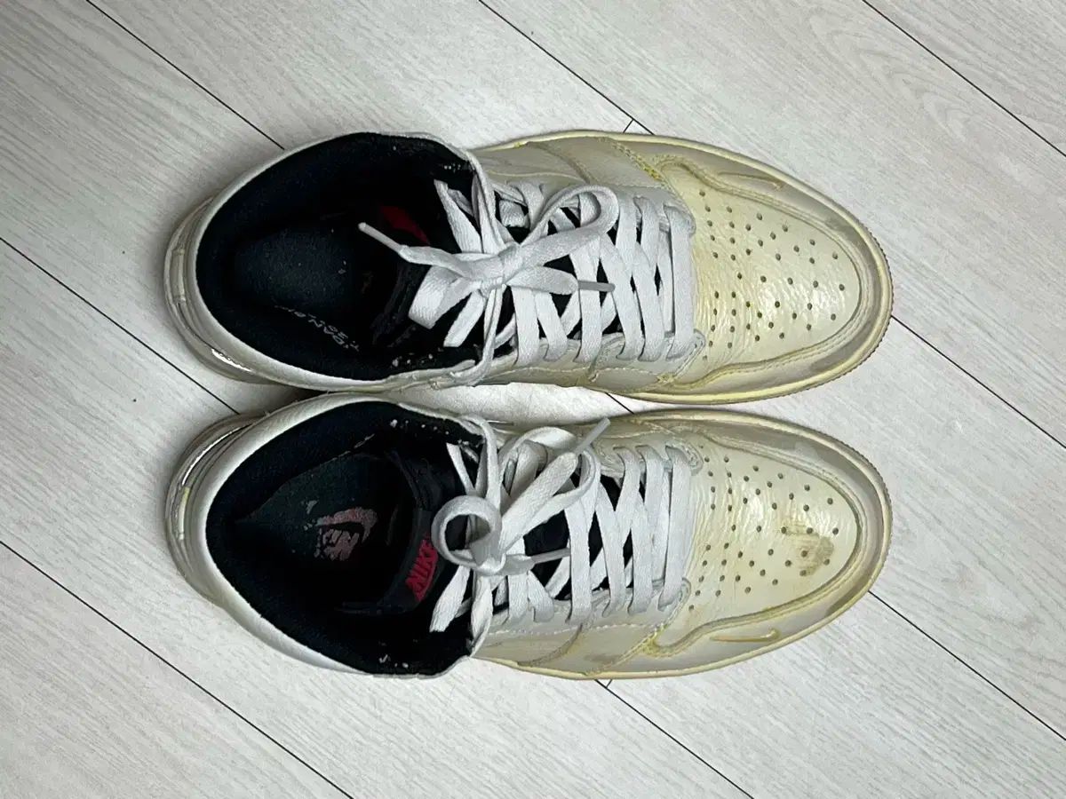 シルベスターレトロハイ